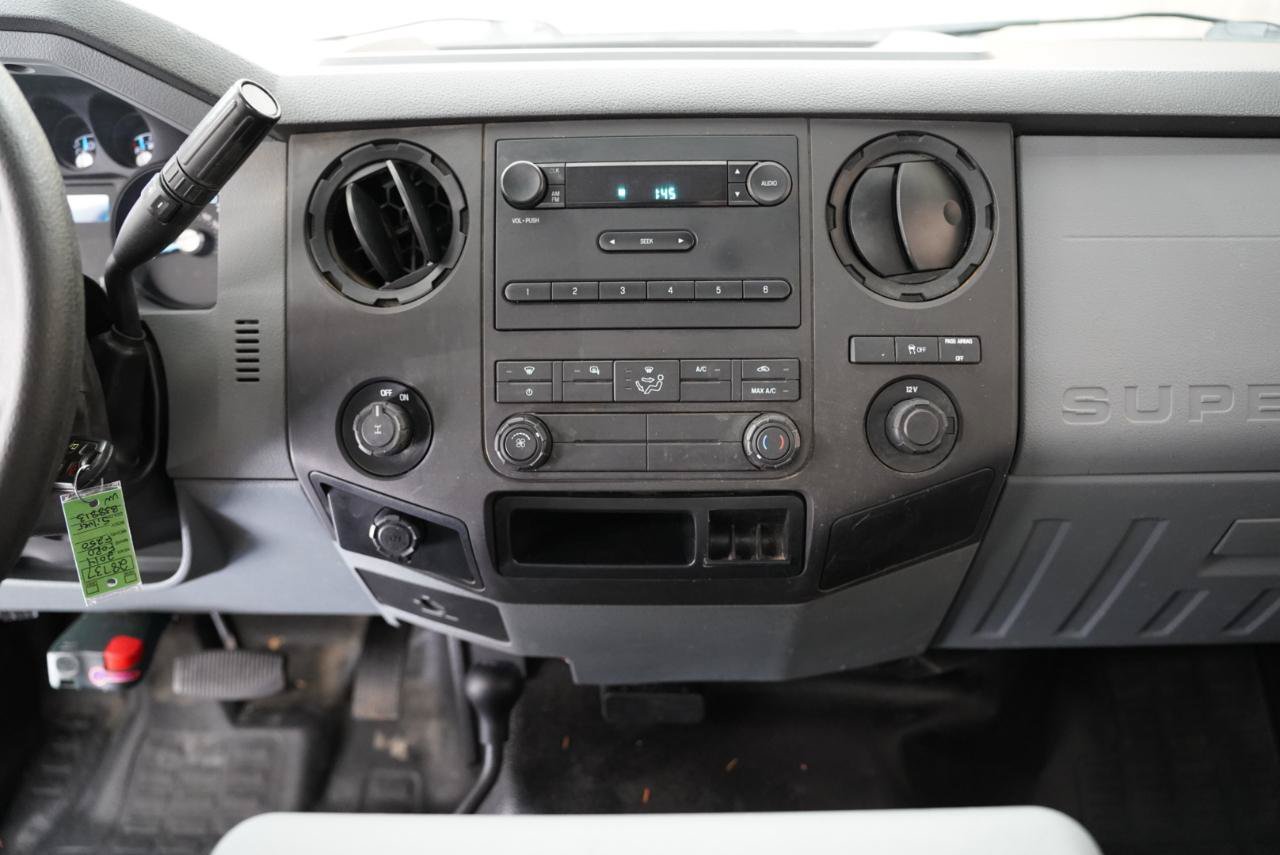 Used 2014 Ford F250 XL w/ Power Equipment Group AWD/4WD image 18