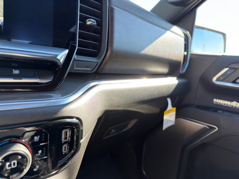 New 2026 Chevrolet Silverado 1500 High Country w/ Technology Package AWD/4WD image 50