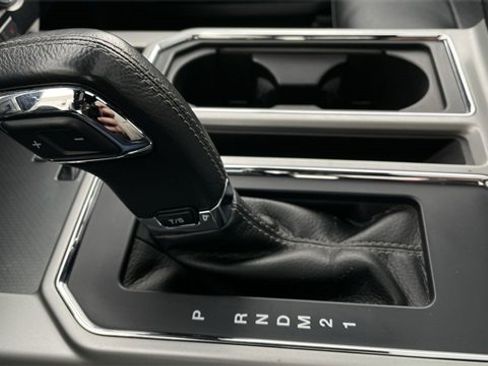 Used 2016 Ford F150 Lariat w/ Equipment Group 501A Mid image 20