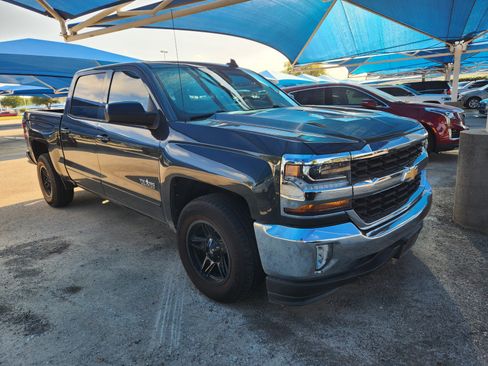 Used 2018 Chevrolet Silverado 1500 LT w/ Texas Edition RWD image 1