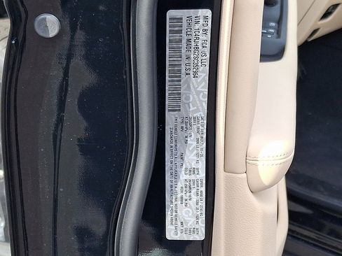 New 2025 Jeep Grand Cherokee Limited w/ Luxury Tech Group II AWD/4WD image 19