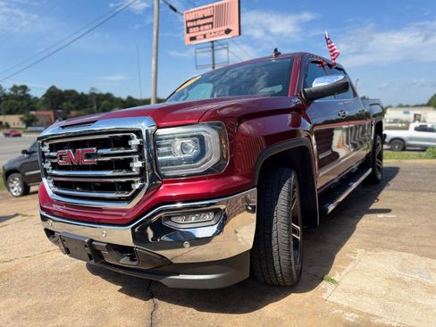 Used 2016 GMC Sierra 1500 SLT w/ SLT Preferred Package AWD/4WD image 3