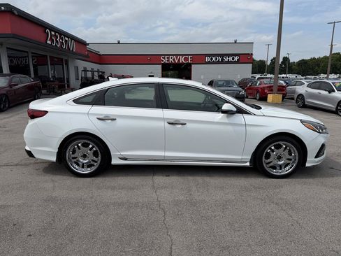 Used 2019 Hyundai Sonata Sport w/ Tech Package 03 FWD image 2