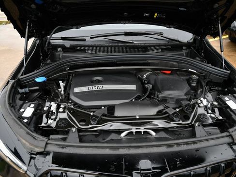 Used 2025 BMW X1 xDrive28i AWD/4WD image 30
