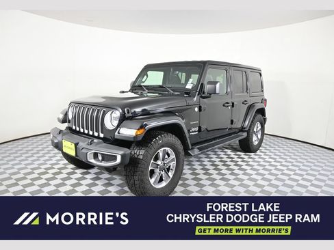 Used 2022 Jeep Wrangler Unlimited Sahara w/ Cold Weather Group AWD/4WD image 1