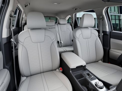 New 2026 Kia Sorento EX AWD/4WD image 16