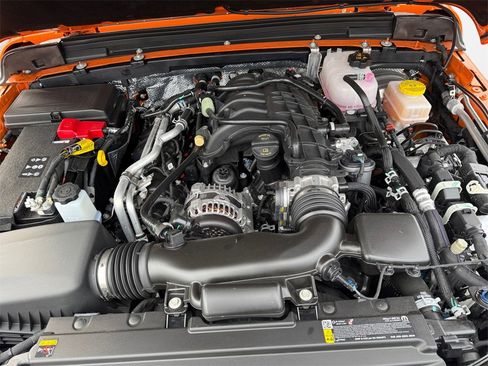 Used 2025 Jeep Wrangler Sport image 23