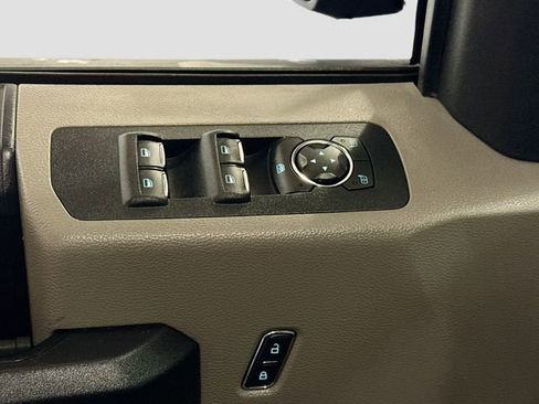 Used 2016 Ford F150 XL w/ Equipment Group 101A Mid image 17