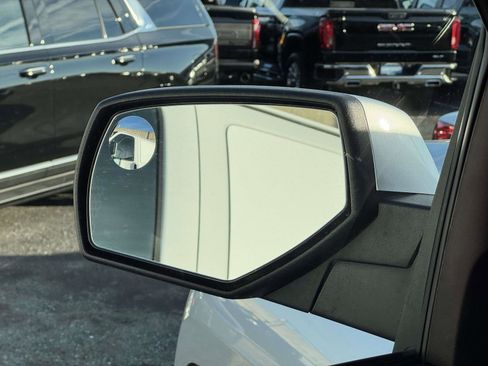 Used 2018 Chevrolet Silverado 1500 LT w/ All Star Edition image 15