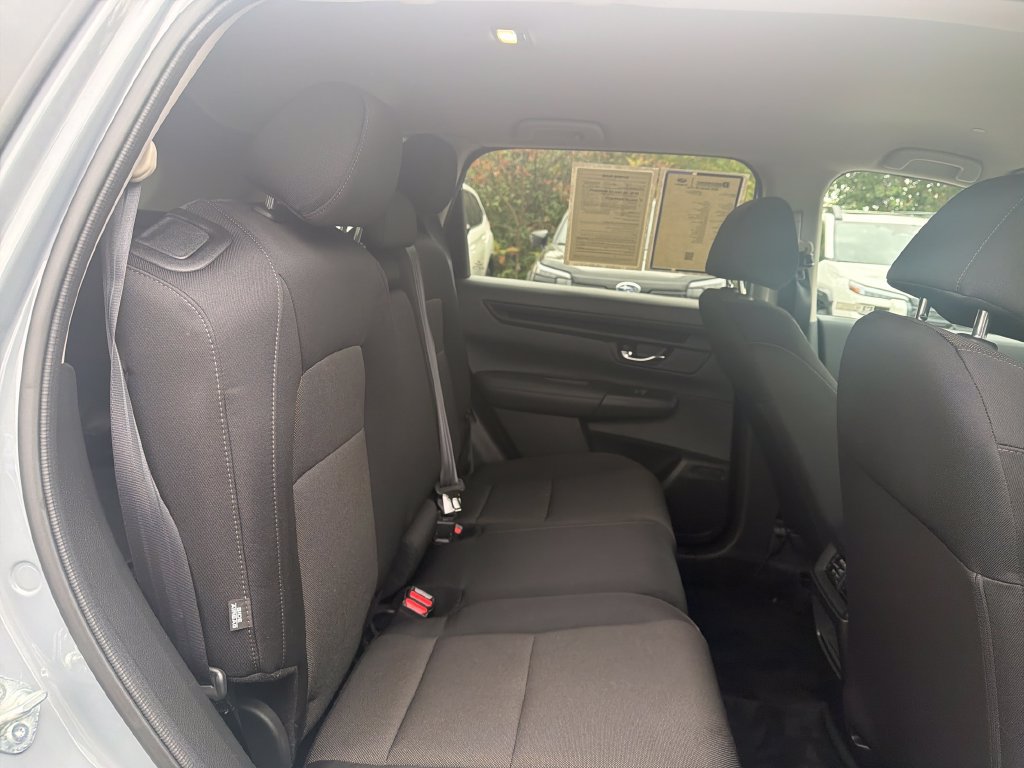 Used 2025 Honda CR-V LX image 26