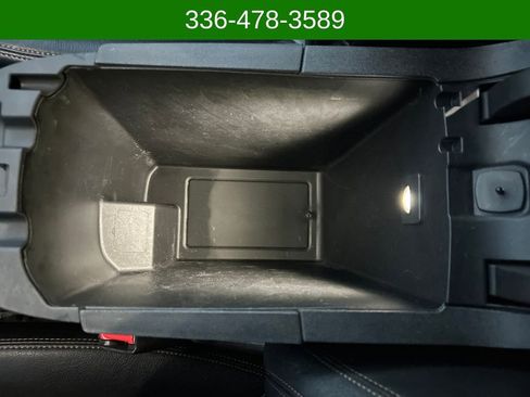 Used 2020 GMC Terrain SLE w/ Elevation Edition image 28