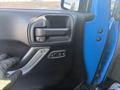 Used 2012 Jeep Wrangler Unlimited Sahara w/ Dual Top Group image 16