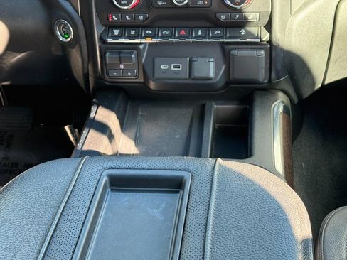 Used 2021 GMC Sierra 3500 Denali w/ Denali Ultimate Package image 14