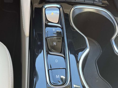 Used 2023 Buick Envision Preferred image 21