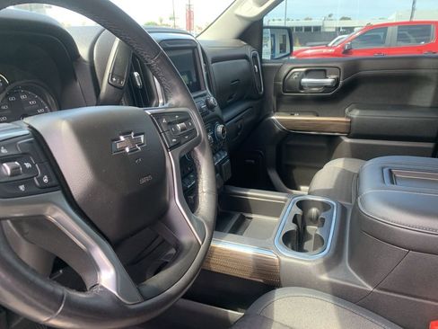 Used 2019 Chevrolet Silverado 1500 RST w/ All-Star Edition AWD/4WD image 17