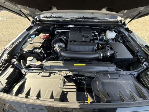 New 2026 Nissan Frontier SV w/ All-Weather Content Package image 17