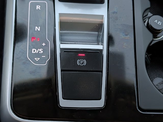Used 2026 Audi Q7 2.0T Premium AWD/4WD image 16
