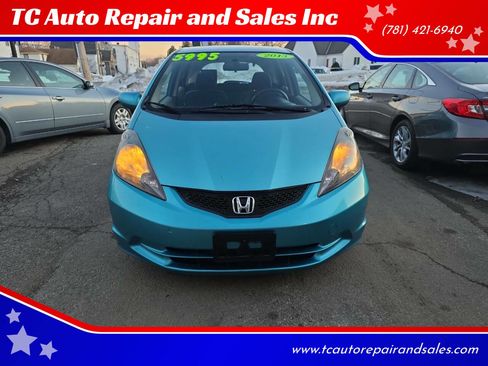 Used 2013 Honda Fit image 2