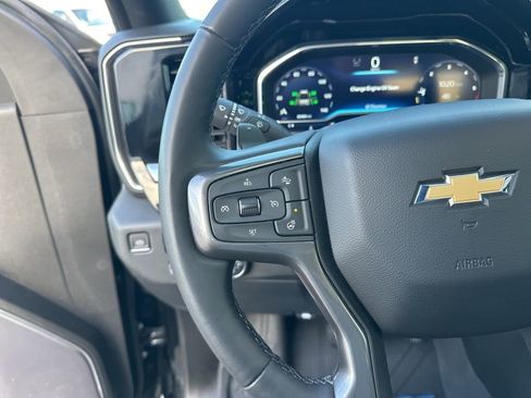 Used 2023 Chevrolet Silverado 1500 High Country w/ High Country Premium Package image 17