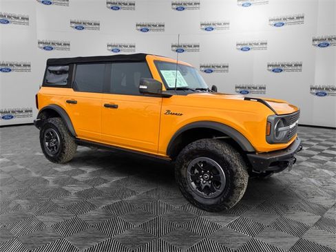 Used 2021 Ford Bronco Badlands image 7