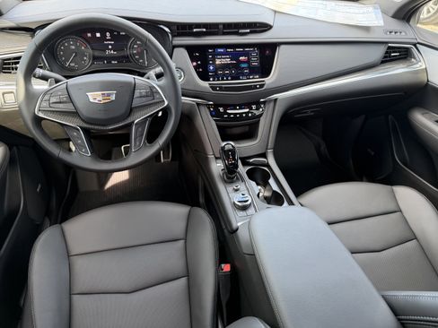 New 2025 Cadillac XT5 Sportv w/ Technology Package image 13
