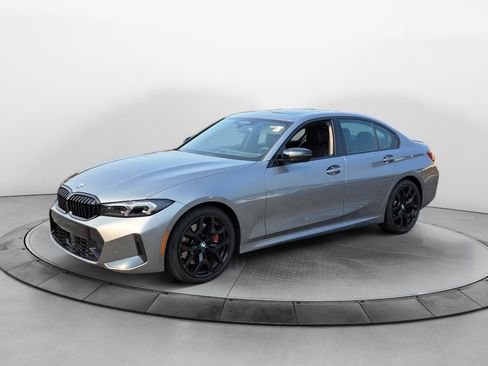 Used 2025 BMW 330i xDrive Sedan w/ M Sport Package AWD/4WD image 3