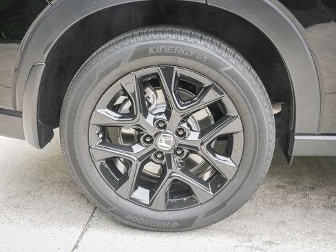 Certified 2025 Honda HR-V Sport image 13