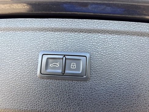 Used 2020 Audi Q5 2.0T Premium Plus w/ Premium Plus Package image 29