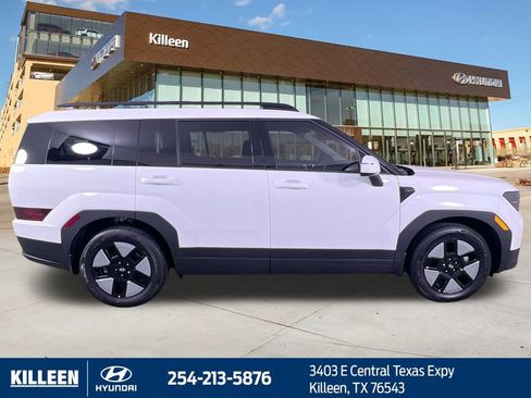 New 2026 Hyundai Santa Fe SEL FWD image 9