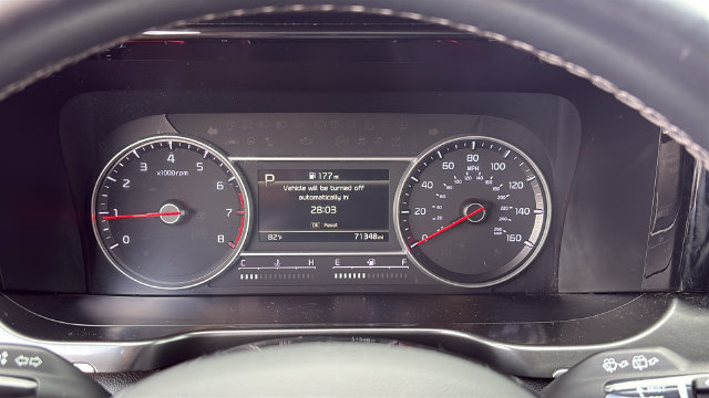 Used 2022 Kia Sorento S FWD image 16