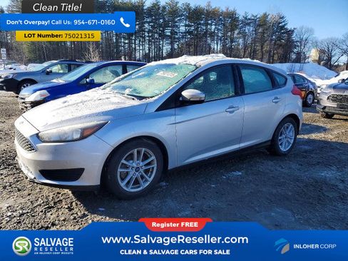 Used 2017 Ford Focus SE image 1