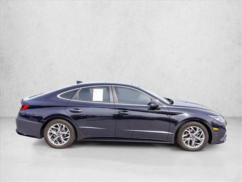 Used 2023 Hyundai Sonata SEL w/ Convenience Package FWD image 4