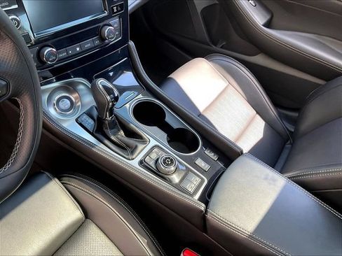 Used 2018 Nissan Maxima 3.5 SL FWD image 16