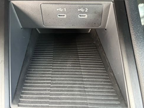 New 2026 Nissan Kicks S image 24