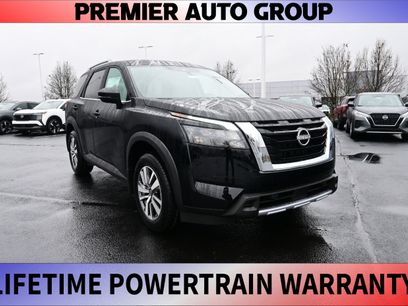 New 2025 Nissan Pathfinder SL