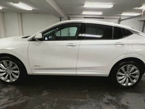 Certified 2024 Buick Envista Avenir image 5