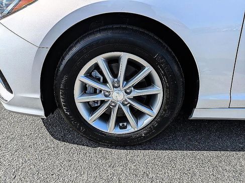 Used 2019 Hyundai Sonata ECO FWD image 10