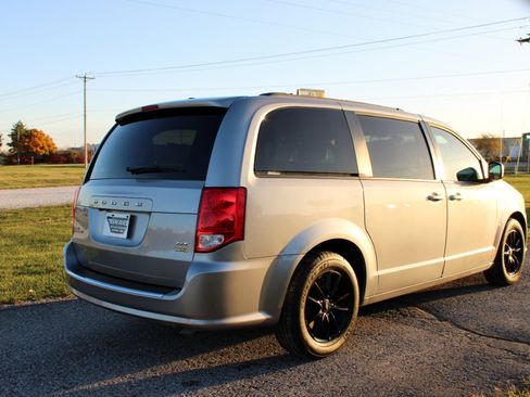 Used 2019 Dodge Grand Caravan GT image 20