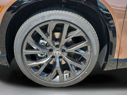 New 2026 Toyota Crown Signia AWD/4WD image 26