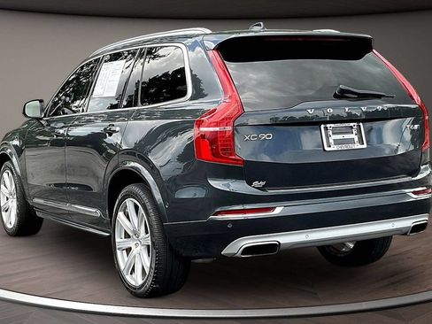Used 2017 Volvo XC90 T6 Inscription w/ Luxury Package AWD/4WD image 4