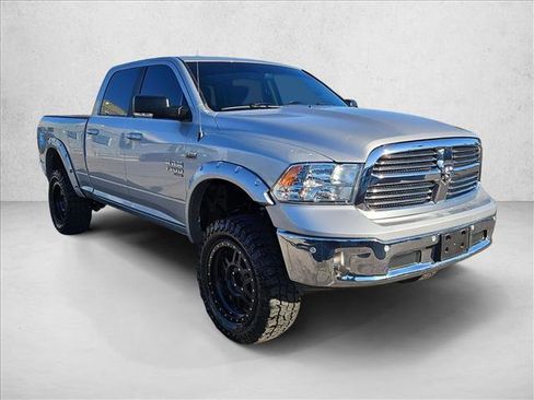 Used 2019 RAM 1500 Big Horn image 3