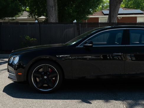 Used 2014 Bentley Flying Spur W12 AWD/4WD image 33