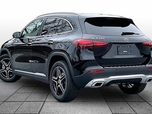 New 2026 Mercedes-Benz GLA 250 4MATIC image 4