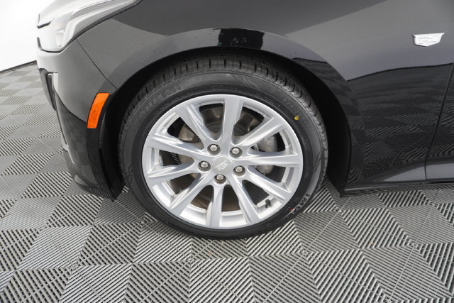 Used 2024 Cadillac CT5 Luxury w/ Sun And Sound Package RWD image 16