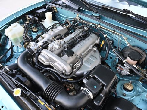 Used 2002 MAZDA MX-5 Miata image 33