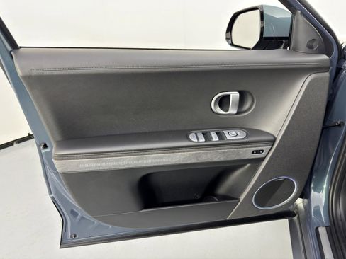 Used 2022 Hyundai Ioniq 5 Limited image 43