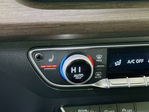 Used 2023 Audi Q5 2.0T Premium w/ Convenience Package image 20