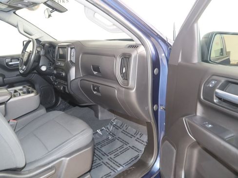 Used 2021 Chevrolet Silverado 1500 Custom AWD/4WD image 35