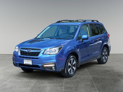 Used 2018 Subaru Forester 2.5i Limited AWD/4WD image 3
