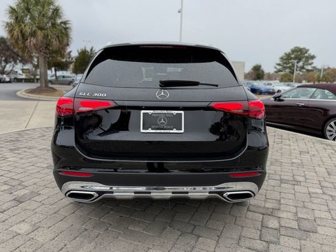 New 2026 Mercedes-Benz GLC 300 image 9